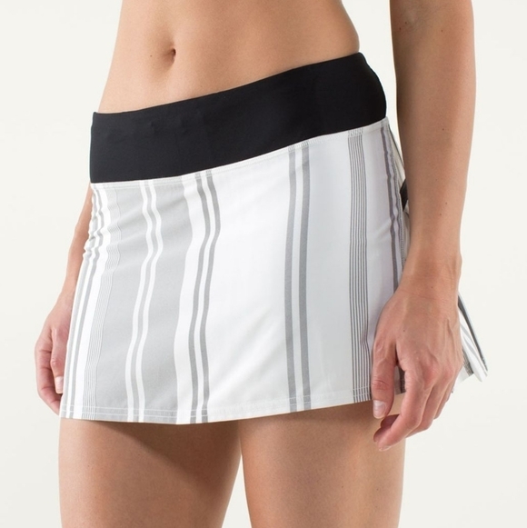 Lululemon Run: Pace Setter Skirt (Regular) size 4 NWT - Picture 3 of 10